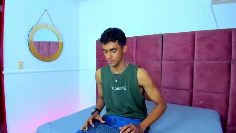 Snapshot of alejandro_williams chatting on May 16, 2026, 6:17 pm Alejandro williams online show from May 16, 2026, 6:17 pm