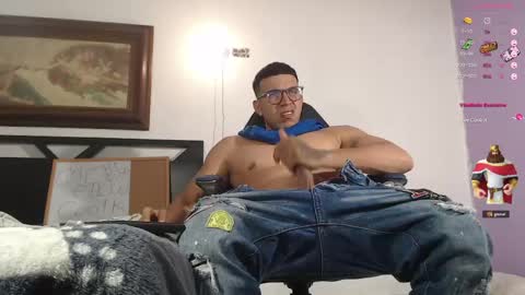 alejandrocock online show from May 28, 2026, 10:40 pm