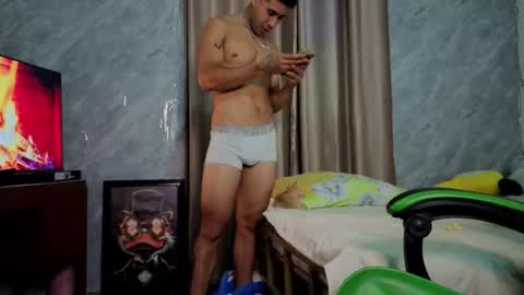 Snapshot of alejandrojf_00 chatting on March 17, 2026, 10:35 pm Daiki jack online show from March 17, 2026, 10:35 pm