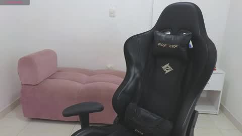 Snapshot of alejandroo_7 chatting on February 6, 2026, 5:49 pm alejandroo_7 online show from February 6, 2026, 5:49 pm