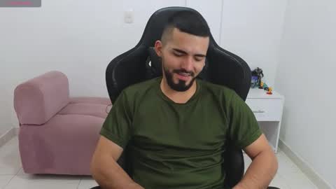 Snapshot of alejandroo_7 chatting on February 11, 2026, 8:25 pm alejandroo_7 online show from February 11, 2026, 8:25 pm