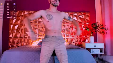 Snapshot of alejandrostorm chatting on March 4, 2025, 10:05 pm Alejo online show from March 4, 2025, 10:05 pm