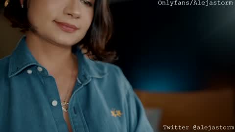 Alejandra online show from January 19, 2025, 2:25 am