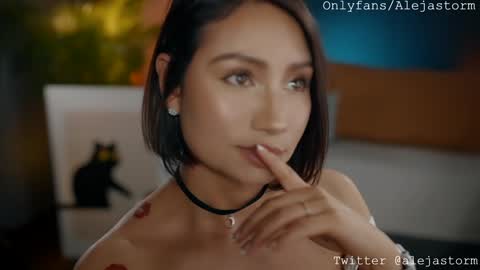 Alejandra online show from January 25, 2025, 5:40 am