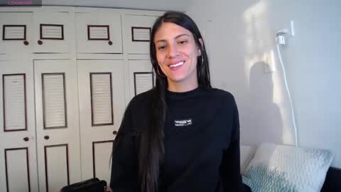 Snapshot of alejaxxxhot chatting on October 17, 2025, 10:23 pm alejaxxxhot online show from October 17, 2025, 10:23 pm