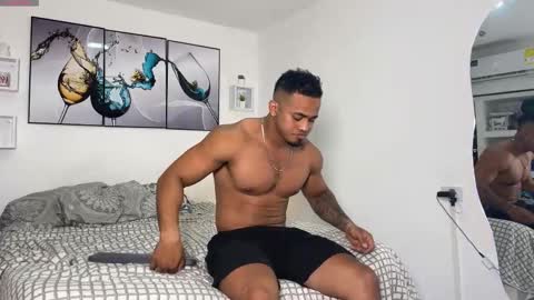 Alejo online show from November 9, 2025, 2:54 am