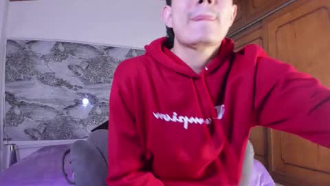 Snapshot of alejo_gray1 chatting on November 20, 2025, 7:13 pm alejo_gray1 online show from November 20, 2025, 7:13 pm