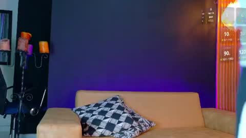 alejo_gray1 online show from June 25, 2026, 7:18 pm