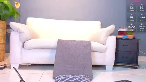 alejo_gray1 online show from July 3, 2026, 7:31 pm
