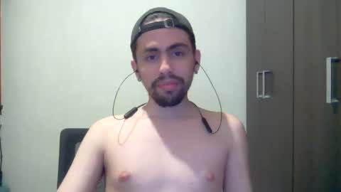 alejo_shy online show from December 16, 2024, 5:17 am