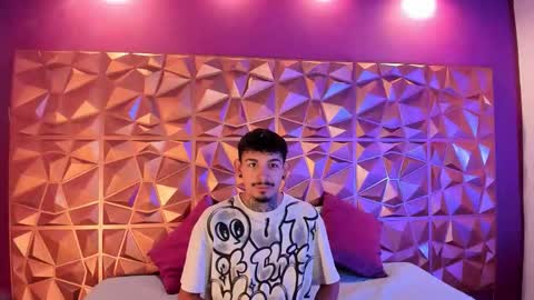 aleking13 online show from October 18, 2025, 12:06 pm