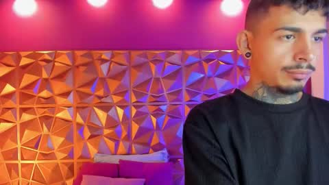 aleking13 online show from October 28, 2025, 12:41 pm