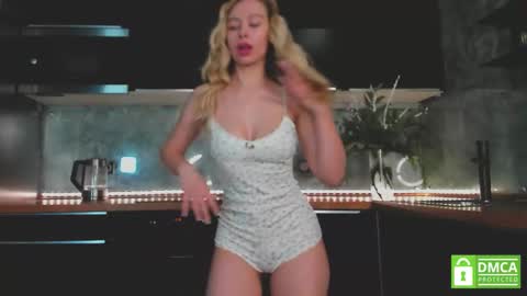 Snapshot of aleksa_cutie chatting on January 13, 2026, 11:15 am Next stream - 2 dec - online show from January 13, 2026, 11:15 am