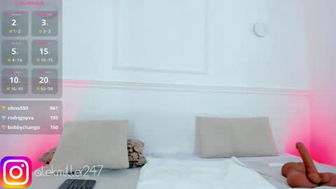 Snapshot of aleksandra_miller chatting on February 28, 2025, 8:20 am Aleksandra online show from February 28, 2025, 8:20 am