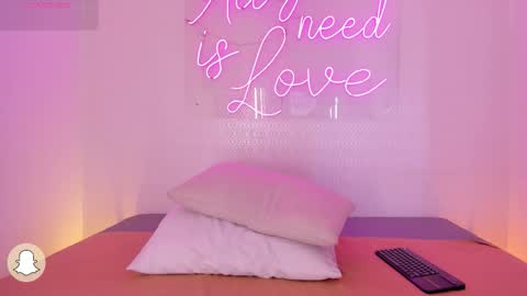 Snapshot of aleksandra_miller chatting on November 12, 2025, 12:38 pm Aleksandra online show from November 12, 2025, 12:38 pm