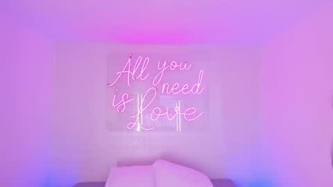 Snapshot of aleksandra_miller chatting on November 18, 2025, 4:06 am Aleksandra online show from November 18, 2025, 4:06 am