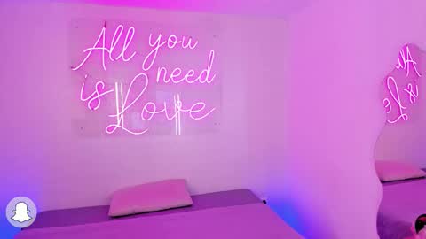 Snapshot of aleksandra_miller chatting on November 27, 2025, 4:58 am Aleksandra online show from November 27, 2025, 4:58 am