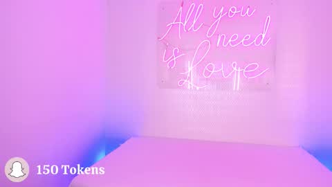 Snapshot of aleksandra_miller chatting on December 17, 2025, 1:39 pm Aleksandra online show from December 17, 2025, 1:39 pm