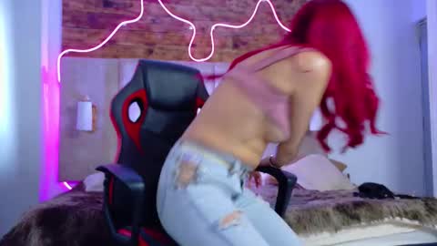 alektra_bryce online show from September 26, 2025, 8:02 pm