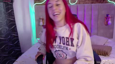 alektra_bryce online show from October 6, 2025, 7:44 pm