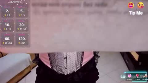 Snapshot of alenacoplan chatting on December 1, 2025, 7:41 pm AlenaCoplan online show from December 1, 2025, 7:41 pm