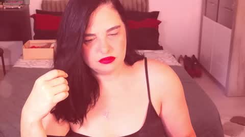 Snapshot of alenni chatting on July 9, 2026, 2:59 am Alenni online show from July 9, 2026, 2:59 am