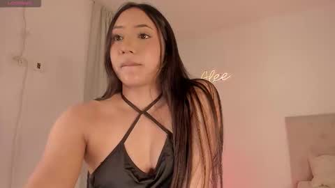 Alesay online show from March 19, 2026, 2:48 am