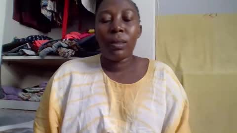 Noreen Kennth and Emilly online show from October 22, 2025, 6:07 pm