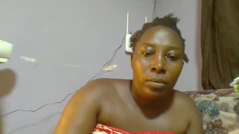 Snapshot of alesha_ chatting on April 18, 2026, 7:07 pm Noreen Kennth and Emilly online show from April 18, 2026, 7:07 pm