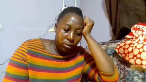 Snapshot of alesha_ chatting on April 25, 2026, 7:55 am Noreen Kennth and Emilly online show from April 25, 2026, 7:55 am
