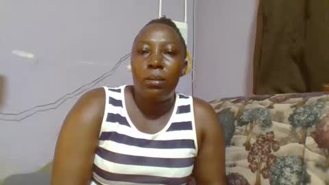 Snapshot of alesha_ chatting on May 1, 2026, 6:40 am Noreen Kennth and Emilly online show from May 1, 2026, 6:40 am