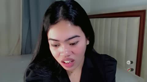 Snapshot of alesha_vibe_me chatting on February 3, 2026, 2:44 pm alesha_vibe_me online show from February 3, 2026, 2:44 pm