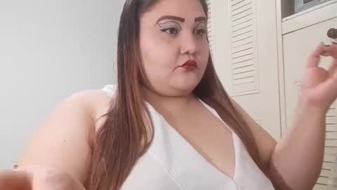 Snapshot of alesia_jones01 chatting on February 5, 2026, 5:01 am Alesia jones01 online show from February 5, 2026, 5:01 am