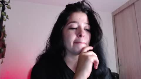 Snapshot of aleska_bell69 chatting on January 11, 2026, 11:32 pm Aleska online show from January 11, 2026, 11:32 pm