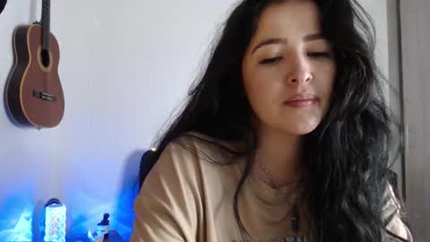 Snapshot of aleska_bell69 chatting on January 14, 2026, 4:45 pm Aleska online show from January 14, 2026, 4:45 pm