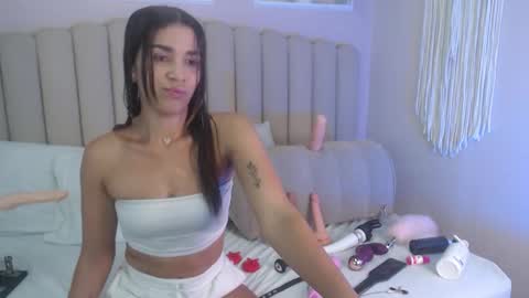 Snapshot of aleska_swarovski chatting on February 2, 2026, 3:44 pm Aleska 3 online show from February 2, 2026, 3:44 pm