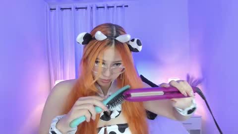 Snapshot of aleska_winter chatting on March 11, 2025, 7:58 pm Aleska Winter online show from March 11, 2025, 7:58 pm