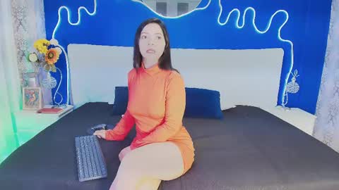 Snapshot of alessa_novva chatting on April 23, 2026, 12:04 pm alessa_novva online show from April 23, 2026, 12:04 pm