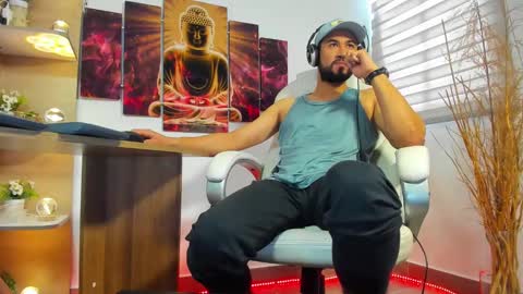 ALESSANDRO  WYE online show from February 23, 2025, 2:25 pm