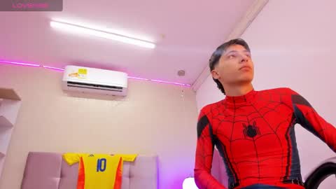 Snapshot of alessandro_dybala chatting on February 11, 2025, 3:40 pm Alessandro Dybala online show from February 11, 2025, 3:40 pm