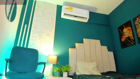 Snapshot of alessandro_dybala chatting on February 28, 2025, 2:53 pm Alessandro Dybala online show from February 28, 2025, 2:53 pm