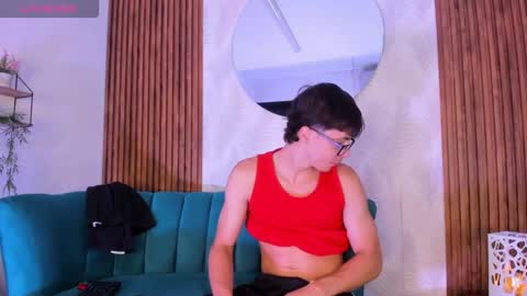 Snapshot of alessandro_dybala chatting on October 14, 2025, 12:50 pm Alessandro Dybala online show from October 14, 2025, 12:50 pm