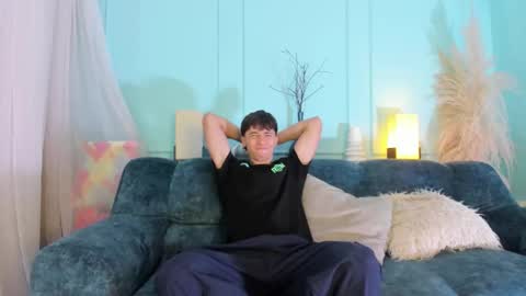 Snapshot of alessandro_dybala chatting on November 8, 2025, 12:16 pm Alessandro Dybala online show from November 8, 2025, 12:16 pm