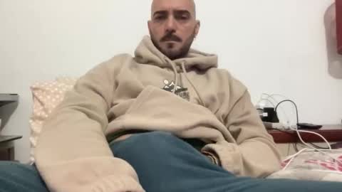 Snapshot of alessandromori91 chatting on January 9, 2026, 10:00 pm alessandromori91 online show from January 9, 2026, 10:00 pm