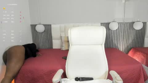 Snapshot of alessia_anderson07 chatting on April 6, 2026, 7:04 pm Yy online show from April 6, 2026, 7:04 pm