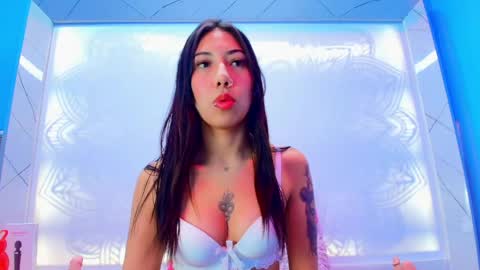 Snapshot of alessia_clarky chatting on May 10, 2026, 1:44 am Alessia Clarky online show from May 10, 2026, 1:44 am