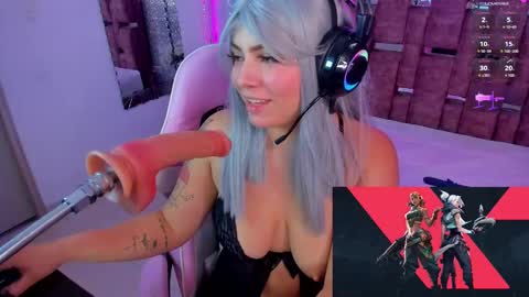 Snapshot of alessiadouce chatting on February 13, 2025, 12:13 am Alessia online show from February 13, 2025, 12:13 am