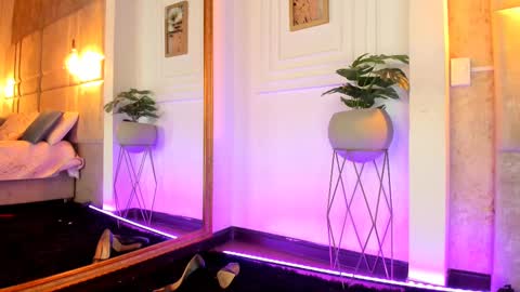 Alessia online show from February 23, 2025, 7:00 am