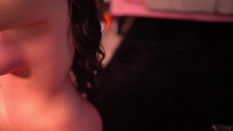 Natasha online show from March 10, 2026, 6:46 pm