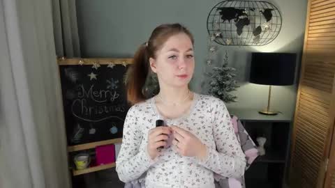 alettablacck online show from December 14, 2025, 1:22 am